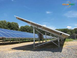 SolFirsTech RAMMPFAHL BODENMONTAGE