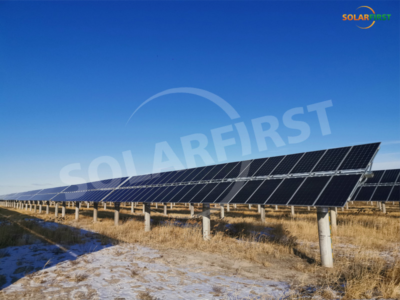 Zhangbei 38,5 MW flaches einachsiges Nachführprojekt