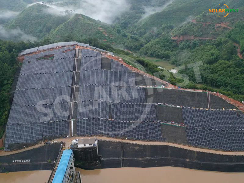 Das Demonstrationsprojekt für eine flexible Hängeseilmontagelösung in Wuzhou mit großem Steilhang wird an das Stromnetz angeschlossen