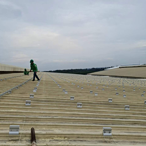 7,5-MW-Metalldachmontageprojekt in Vietnam 2020