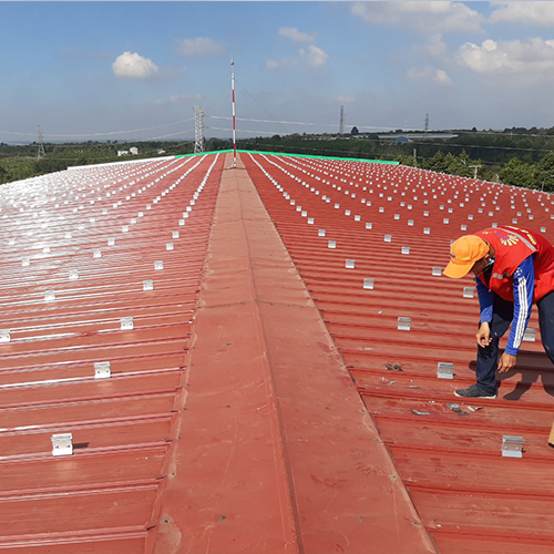 1-MW-Metalldachmontageprojekt in Vietnam 2020