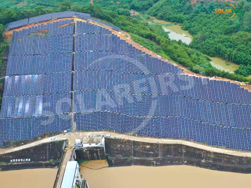 Wuzhou Guangxi 3MWp Flexibles Montagesystem-Hangprojekt
